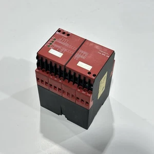 Telemecanique XPSAM5140 SAFETY RELAY XPS-AM - Bild 1 von 4