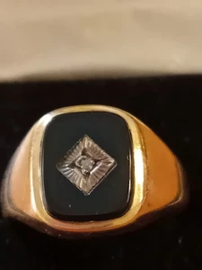 SIEGELRING 9 KARAT 375 GOLD ONYX UND DIAMANT GEPUNZT - Bild 1 von 4