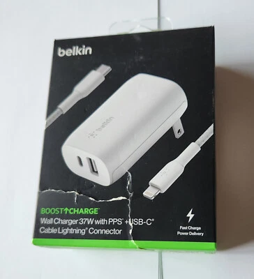 NEW White Belkin Boost Charge Dual Wall Fast Charger PPS 37W USB-C to LGHTNING - Image 1 of 4
