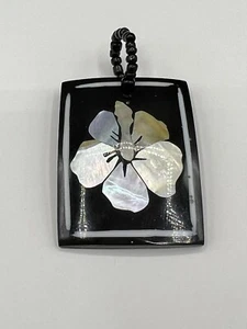 Black/White Acrylic & Abalone Hibiscus Pendant - Picture 1 of 8