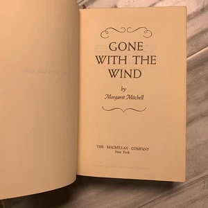 1964 GONE WITH THE WIND BY MARGARET MITCHELL HARD COVER ~ NO DUST JACKET - Picture 1 of 5