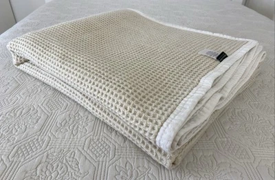 Morgan & Finch Cream Pure Aussie Wool Cellular Waffle Queen Blanket 245x220cm - image 1 of 4