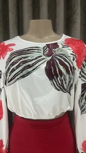 Women White/Ref Floral crop top Size M - Picture 1 of 6