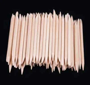 100 pz Bastoncini d'Arancio in Legno Spingicuticole per Manicure e Nail Art - Foto 1 di 2
