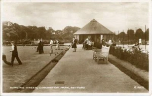 REAL PHOTO POSTCARD BOWLING GREEN, CORONATION PARK, RETFORD, NOTTINGHAMSHIRE - Foto 1 di 2