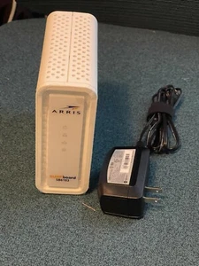 Modem câble Arris Surfboard Docsis 3.0 SB6183 blanc - Photo 1/5