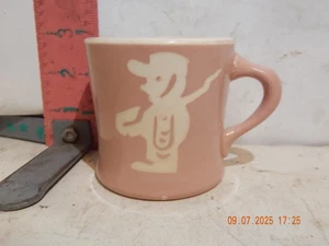 Vintage Harker Pottery Baby Girl Cameoware Pink Mug Soldier & Circus Elephant - Picture 1 of 3