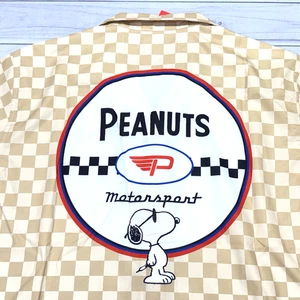 Peanuts Motorsports Racing Shirt Mens L Beige Checker Snoopy Charlie Brown NWT - Picture 1 of 8