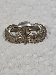 B185 Vintage Sterling WWII ARMY JUMP WINGS BADGE AIRBORNE PARATROOPER - Picture 1 of 7