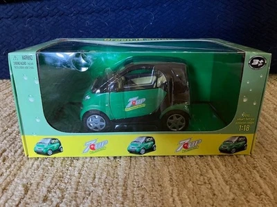 7Up 7 Up Smart Car 1/18 1:18 scale 2010 Maisto - Image 1 of 3