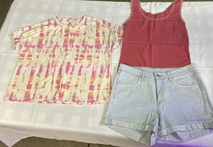 Set di 3/T-shirt bambina (taglia M)/camicie (taglia XL 16)/ pantaloncini (taglia 2) - Foto 1 di 14