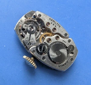 VINTAGE LADIES HAMILTON GRADE 997 WRISTWATCH MOVEMENT NOT RUNNING - Picture 1 of 3