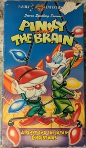 A Pinky and the Brain Christmas (VHS, 1997) Speilberg CLEANED & TESTED - Foto 1 di 4