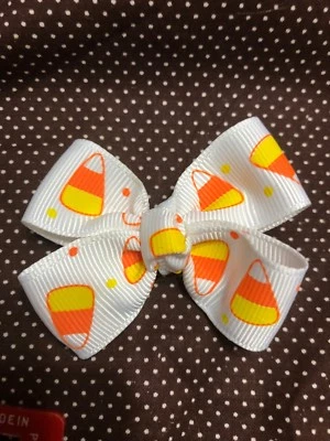 Candy Corn  (2") Halloween 🎃 Magic HairBow (s) Non Slip - Image 1 of 3