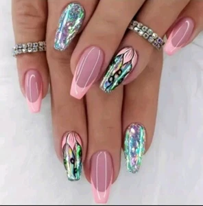 Paillettes lunghe rosa lucido blu e oro pressa floreale su unghie riutilizzabili - Foto 1 di 6