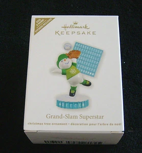 2011 Hallmark Keepsake Ornament - Superstar de béisbol con pegatinas de nombre añadidas - Nuevo - Imagen 1 de 3
