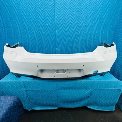 Conjunto de cubierta de parachoques trasero BMW 650i 2012-2017 blanco Alpinweiss OEM Foto 1 de 4