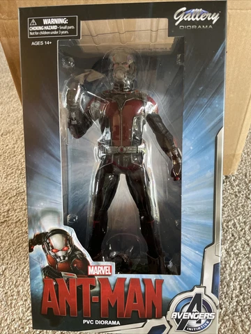 Marvel Gallery Diorama Ant-Man 9-Inch Statue (Diamond Select) Cover