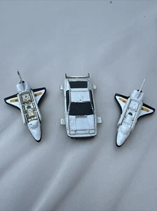 Corgi Juniors James Bond Lotus & 2 Space Shuttles 007 - Picture 1 of 3