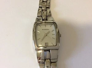 Fossil Damen Armband Uhr mit Datum Edelstahl neue Batterie - Bild 1 von 8