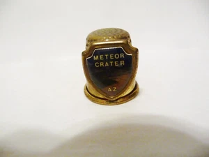 THIMBLE VINTAGE BRASS W/SHIELD "METEOR CRATER AZ" - Picture 1 of 5