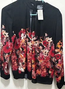 ROMEO + JULIET Couture Black Floral Long Sleeve Medium NWT Career Work Staple - Picture 1 of 10