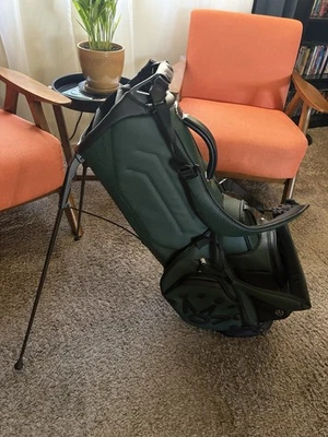 Nueva bolsa de golf Scotty Cameron 2025 Vessel Oribe Player V Stand Foto 1 de 4