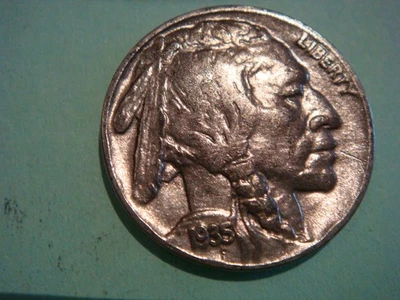 1935, 1936 and 1937 Buffalo Nickels all 3 coins in VG condition, nice album fill - Image 1 of 4