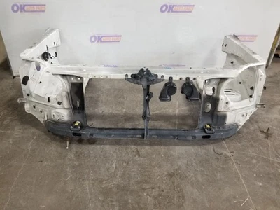 07 2007 LEXUS GX470 4.7L RADIATOR CORE SUPPORT CUT OUT WITH HOOD LATCH AND HORNS Foto 1 de 4