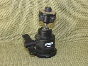 MANFROTTO Bogen Ball Head # 3262 ~ Made in Italy ~ Shows Cosmetic Wear ~ USED - Picture 1 of 7