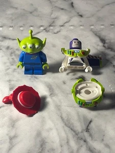 Lego mini figure alien toy story Jessie hat, and buzz lightyear spares - Picture 1 of 5
