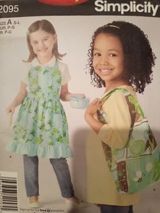 UC Kids Child's Apron Sewing Pattern Simplicity 2095 Purse Bag Sz Sm Med Lrg - Picture 1 of 2