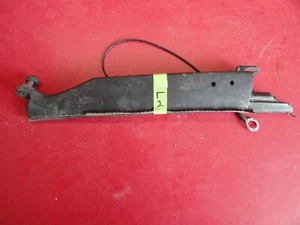 Barra de extensión superior izquierda convertible Corvette 86-93 10172355 C41080-2 - Imagen 1 de 2