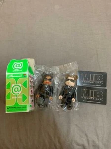 "Juego de 2 Be@rbrick Medicom Bearbrick Series 38 S38 Hero "SIN USAR" Be@rbrick - Imagen 1 de 1