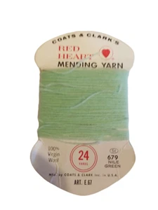 Coats & Clark's Red Heart Mending Yarn 100% Virgin Wool 679 Nile Green Vintage - Picture 1 of 13