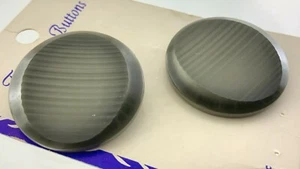 New Old Stock Set of 2 Vintage Gray 3D Effect Buttons 1.1in Circle Pattern 329D - Picture 1 of 5