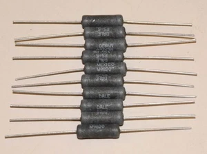 (10) Vishay Dale RS-5 33 OHM 1% Widerstände - Bild 1 von 2