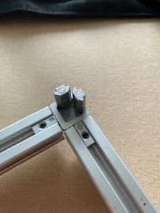 3-Wege Ende Eckhalterung Stecker für Aluminium Profil 2020 - Bild 1 von 5