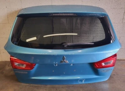 Mitsubishi Outlander 2014 2015 2016 maletero deportivo escotilla puerta levadiza carcasa fabricante de equipos originales usado Foto 1 de 4