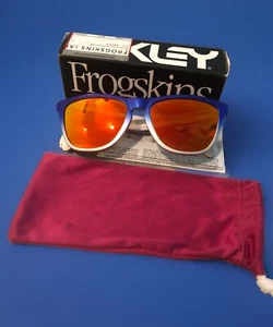 Oakley Frogskins 9245-8254 Frame Pink Blue Fade Silver Prism Ruby Sunglasses Box - Picture 1 of 8