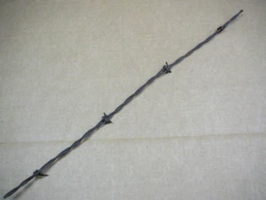 HAISH'S WRAPPED ESS "S" TWO POINT BARB -  ANTIQUE BARBED WIRE - Picture 1 of 4
