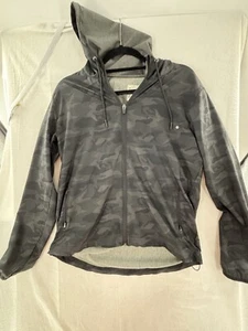 Vuori Jacket Womens Large Gray Camo Outdoor Trainer Shell Trail Running Hiking - Picture 1 of 7