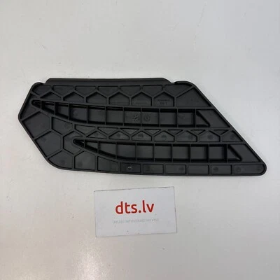 OEM Volkswagen Crafter Front Left Bumper Step 7C0807943A 9B9 — 第 1/3 张图片