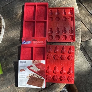 Wilton Silicone 2 Candy Bark Mold , 2 Barkers Chocolate Mold - Picture 1 of 6