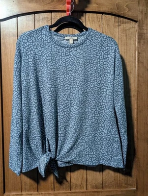 Camisa de manga larga para mujer Como vintage con estampado de leopardo periwinkle talla pequeña Foto 1 de 4