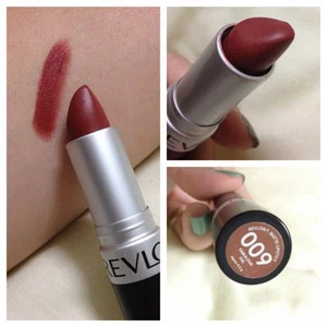 Revlon Super Lustrous Matte Fabulous Fig #009 Lipstick 4.2 g - Picture 1 of 2