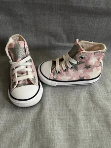 Converse All Star rosa/silber glitzernde Sterne hohes Oberteil Kleinkind Größe 4 - Bild 1 von 9