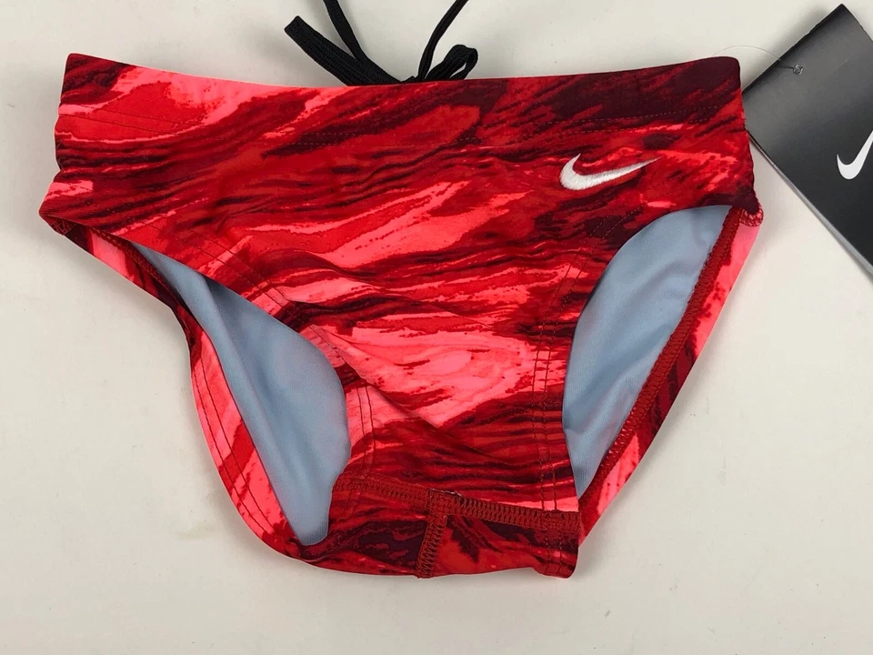 Chicos Nike Performance Swim Brief NESS5003 NUEVO CON ETIQUETAS Traje de baño Rivers Foto 1 de 1