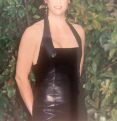 Stunning Michael Hoban Genuine Leather Halter Top Dress. Size 7/8. Smoke Free Hm - Image 1 of 4