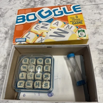 Boggle Word Game (1996 Edition) Parker Brothers 3-Minute Word Search COMPLETE - Image 1 of 4